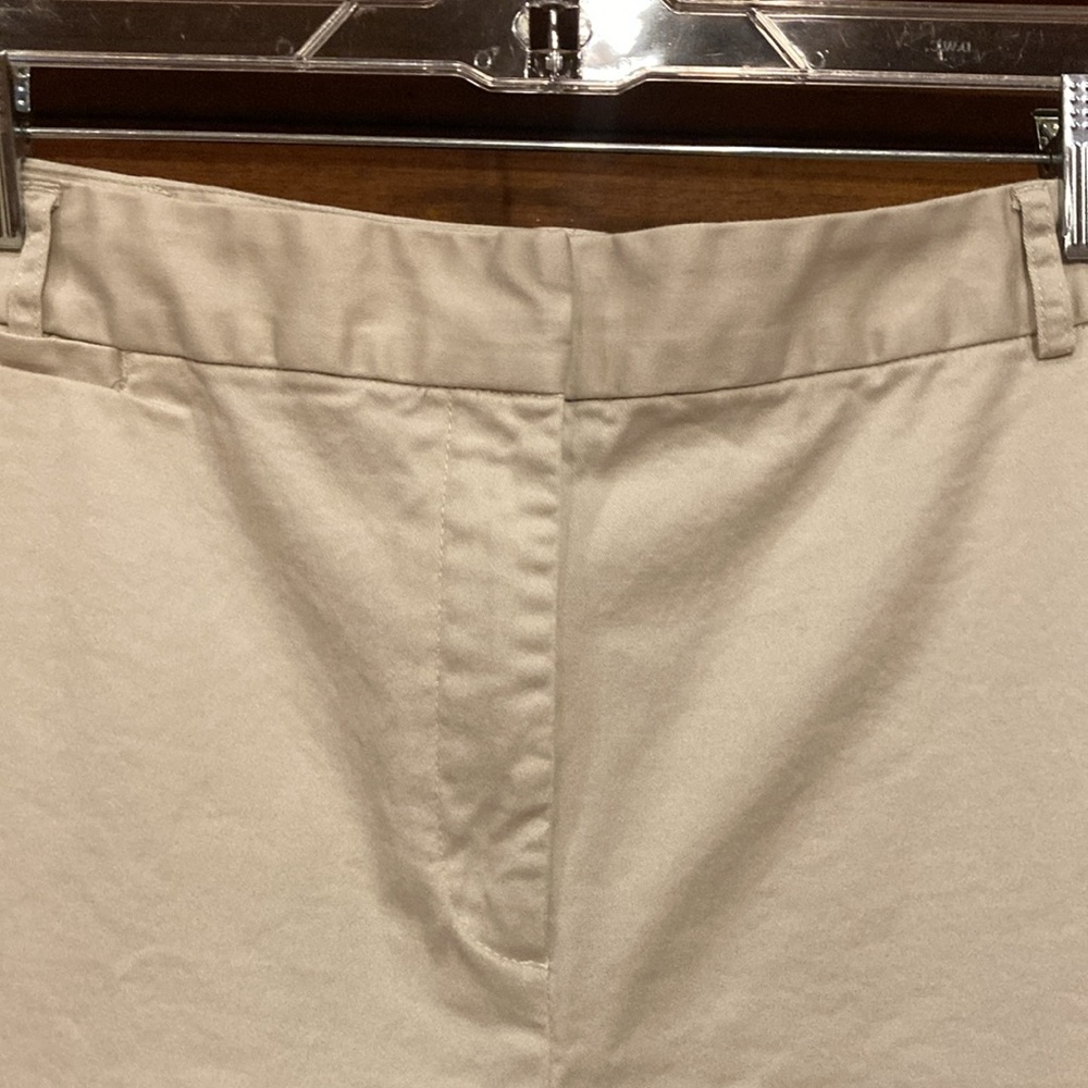 Size 16 Monterey Bay Ivory/Light Khaki Crop Pants - Picture 3 of 10